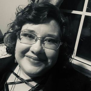 Meet your Posher, Lindsay